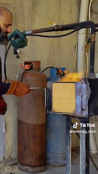 From Rust to Power Forging a Massive Damascus Knife from Scrap Metal. Part 1 #knifemaking #damascussteel #featherknife #forging #blacksmith