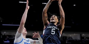 Stephon Castle heading to the NBA draft