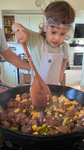 258K views · 35K reactions | Levi makes steak and garlic scapes stir fry with home grown garlic scapes from our garden. It was our first time growing our own garlic and we were so excited to try the scapes, they were so yummy and tender! Levi also wanted to add some corn into the stir fry for a beautiful pop of yellow and a sweet crunch. | Cooking for Levi | Facebook