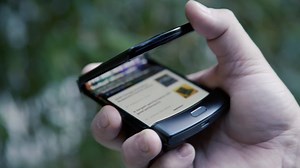 63K views · 177 reactions | The Motorola Razr is one of a handful of foldable phones you can actually buy, and it could help redefine how we use our phones. | CNET | Facebook