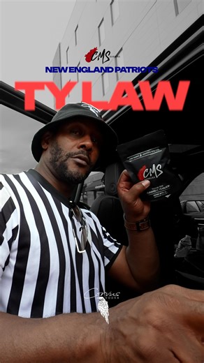 JOHN GREENE on Instagram: "@officialtylaw brings the @corvusvodka & @cmscapp brings the @cms_gardens 🐦‍⬛🌹🏈🏟️ CMS is officially live in both Massachusetts via @full_harvest_moonz & everywhere in Rhode Island Catch us tailgating all football season at @gillettestadium @patriotplace #tylaw #patriots #newenglandpatriots #patriotplace #gillettestadium #halloffame #cmsgardens #cmscap #shotbygreene #advancednutrients #advancednutrientsofficial #tsrgrow #rhodeisland #massachusetts #boston #bostonspo