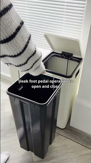 Why you should choose a double recycling bin #recycling #kitchengadgets #kitchentips #kitchen