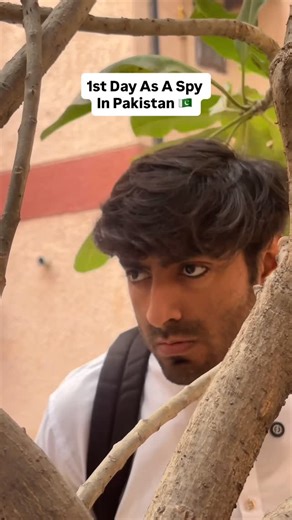 Lovish Pahuja on Instagram: "Kya ab mujhe society accept kar legi ? 🙂, Pakistan me jo Hindu rehte hai unko support karna gaya thaa 1st day as a spy in PAKISTAN ❌ Last Day as a spy in PAKISTAN ✅"