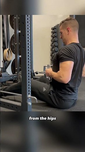 BUILD YOUR BACK with these Cable Row Tips