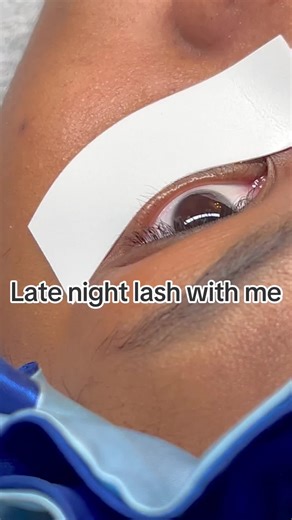 #lash #lashextensions #lashtech #lashclass #lashtraining #lashtipsandtricks #lashtech #detroitlashes #detroitlashsupplies #atlantalashes