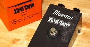When Did Guitarists First Use Fuzz, Wah, and Other Transistor-Based Effects? | First Effects