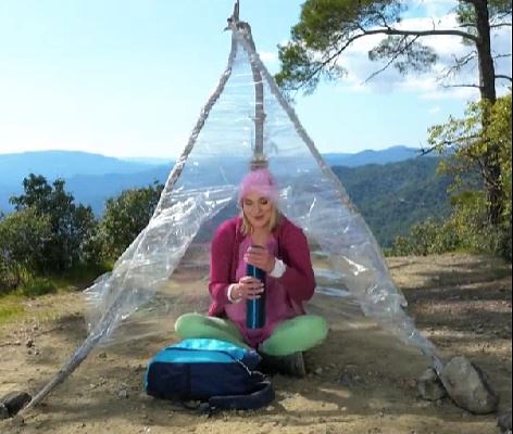 2 ways to make an improvised tent using minimum materials! | 5-Minute Crafts