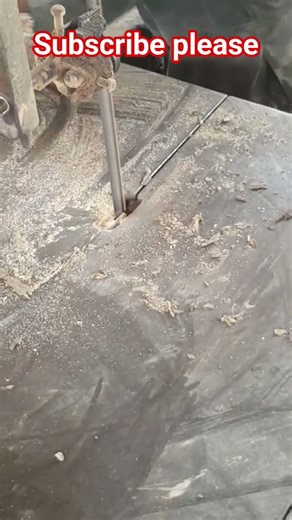 Quick wood cut #bandsaw #wood #wheelsaw #carpentry #woodscraft #woodworking #woodcutting #diy