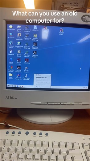 #windowsme #oldcomputer #retrogaming #pcgaming #vintagetechmall