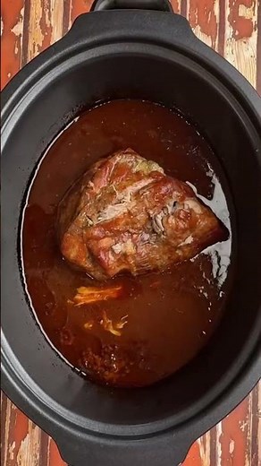 Crock Pot BBQ Pulled Pork Recipe With 3-Ingredients
