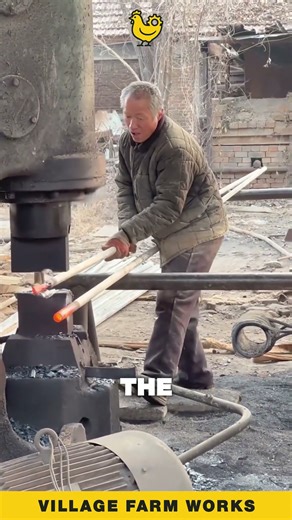 Incredible skill at the forge 💪 This power hammer is a BEAST #Metalworking