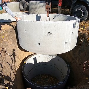 Building A Cesspool System | DIY & Crafts