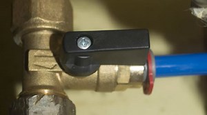 How to Remove Gas Meter Lock Without Damaging It?