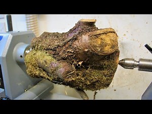 Woodturning - The Lamp