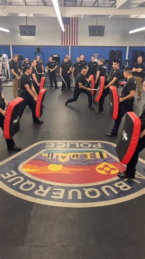 Technique. Control. Safety 👮 Baton training isn’t just about physical strength. It’s about mental focus, precision, and control under pressure. Today, our cadets pushed through the exhaustion to master the fundamentals of defensive tactics. Every strike, every block, and every drill is designed to prepare them for the reality of the streets. #PoliceAcademy #CadetLife #DefensiveTactics #LawEnforcement #BatonTraining | Albuquerque Police Recruiting Unit