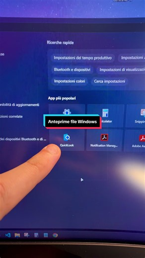 QuickLook è un’applicazione gratuita che porta su Windows l’omonima e celeberrima funzione di macOS. Ti permette di visualizzare in anteprima qualsiasi file (immagini, PDF, file di testo, archivi ZIP e video) semplicemente selezionandolo ed evidenziandolo premendo la barra spaziatrice. Anteprima immediata: Niente più attese per l’apertura di programmi pesanti. Risparmio di tempo: Ottimo per scorrere rapidamente tra le foto o controllare il contenuto di documenti. Leggera: L’app si avvia in backg