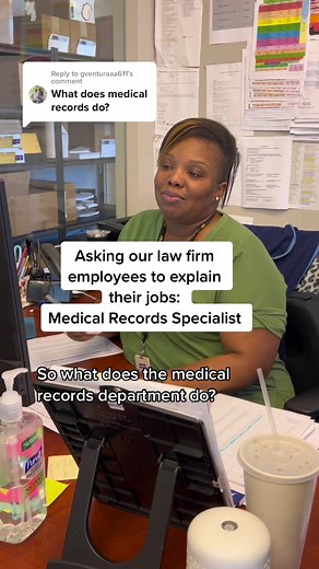 Medical Records Specialists: Retrieval Process Explained