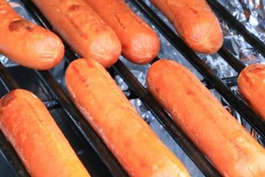 How to Cook Hot Dogs in a Toaster Oven – 6 Basic Steps