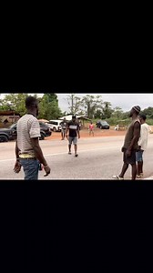 Un autre fan du groupe #VDA récompensé par Jim vda. | Bouaké C'EST NOUS