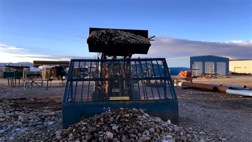 Screen Topsoil With a Grizzly Rock Screen