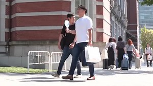 Hot fall has clothing stores sweating over sales