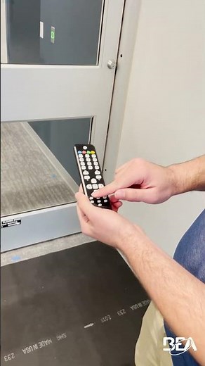 How to troubleshoot an E4 error on a BEA IXIO using the UNIVERSAL REMOTE CONTROL