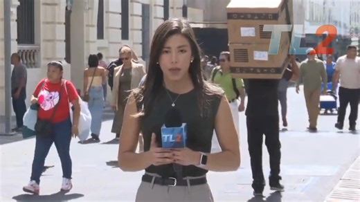 #TL2 | Según una encuesta del Banco Central de Reserva (BCR), el 86.3 % de los salvadoreños en EE. UU. envían remesas al país. Expertos aseguran que las remesas seguirán aumentando durante este último mes del año. Vía: Mónica Linares. | Informativo Teledos