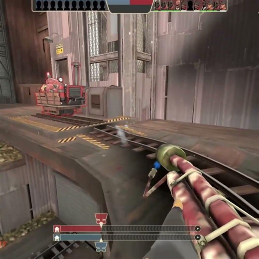 [TF2] Airblast x1000 vs Grenade Launcher x1000