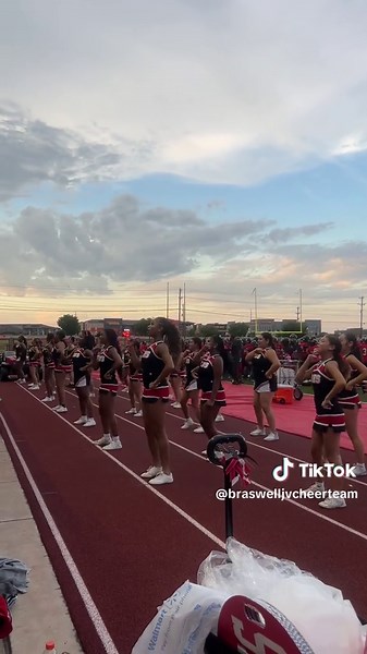 Game Day Cheerleading: Excitement on the Sidelines