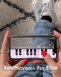 Play the piano anywhere, anytime | Piano App