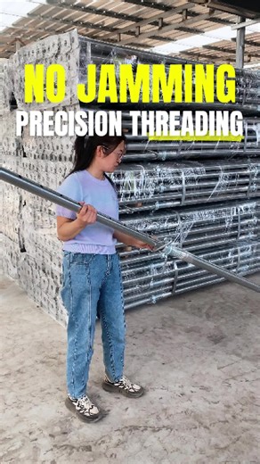 Adjustable Scaffolding Support Post for Construction