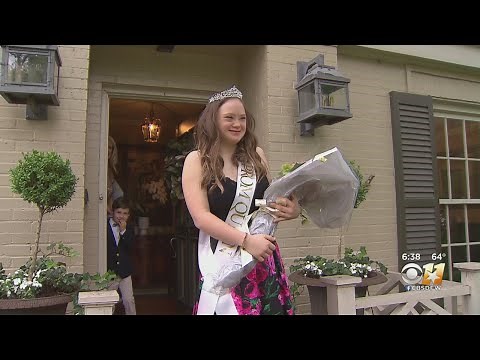 Ones For Texas: Local Students Make Sure Prom Queen Gets Crown After Cancellation Of Event