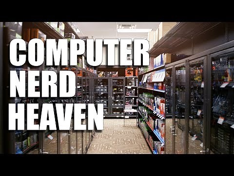 What it's like inside Micro Center! Computer Super Store