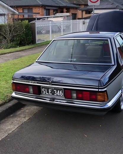 LS Powered VH SLE | Holden Commodore | V8 LS1 Engine | Cars