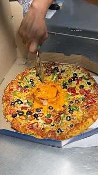 Domino’s volcano pizza🤯 #shortsvideo