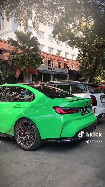 Discovering the BMW M3 CS for the First Time