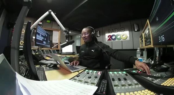 3.8K views · 314 reactions | Thank you for lending us your ear. | Radio 2000 | Facebook