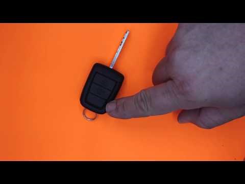 How to change VE Commodore remote battery