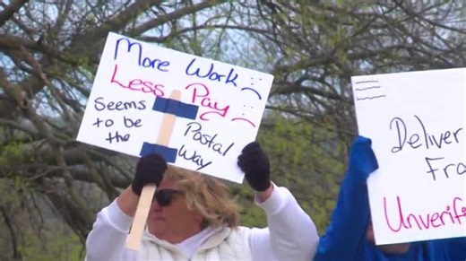 Rural mail carriers in Iowa raise their voices against how their compensation could be determined