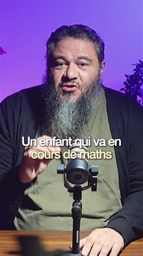 Beaucoup de mots et de concepts scientifiques que nous utilisons aujourd’hui ont traversé les siècles… en venant du monde arabe. Algèbre, algorithme, zéro, alchimie, azimut… derrière ces mots se cache un immense héritage scientifique souvent oublié. Apprendre l’arabe, c’est aussi redécouvrir une langue qui a marqué l’histoire des sciences, des mathématiques, de la médecine et bien plus encore. Pour apprendre l’arabe pas à pas et découvrir la richesse de cette langue fascinante, retrouve nos cour