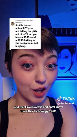 Navigating Windows 95 and Windows 11 Differences