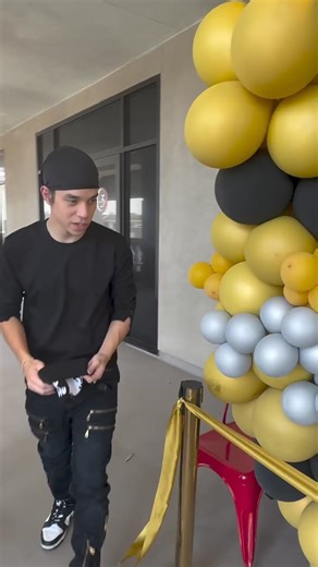 38K views · 1.5K reactions | C3 Seafood and Bar - Spring Mountain ribbon-cutting. Congratulations Ez Mil! ✂️️  EZMST_Malu | EZ MIL Success Train | Facebook