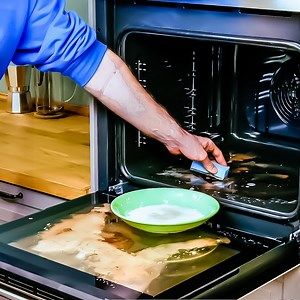 1.6M views · 517 reactions | 5 All-Natural Cleaning Tricks For The Kitchen 識 FULL TIPS & TRICKS: https://bit.ly/3feBdoE | Cleverly | Facebook