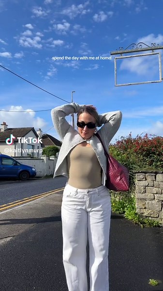 Exploring Lahinch: A Perfect Day in Ireland