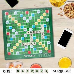 Are you ready for a little game of Scrabble? 😉 Look at the words played and try to play your own! Ready? GO!! 💨 | Scrabble