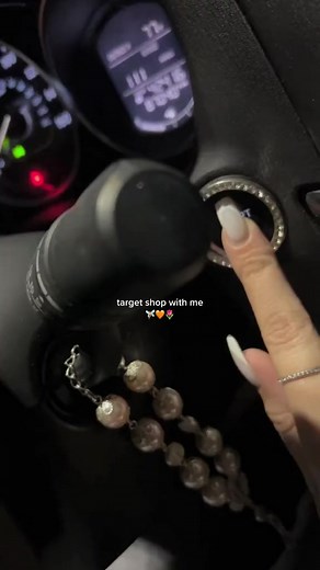 3.6K views · 99 reactions | apartmnt shopping pt 1懶 #fyp #target #shopwithme #shopping #haul #apartment #bathroom #Home #aesthetic #bedding #beauty #fashion #apartmenttour #musthaves #nike #dunks #forthegirls #restock #shoppinghaul #Vlog #OOTD #viral #homedecor #satisfying #asmr #foryoupage #targetfinds #apartmentdecor #reels #funny #Amazing | HelloZone | Facebook