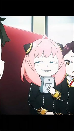 Anya knows it's a fake bomb 💣 #spyxfamily #yorforger #anime #animeshorts