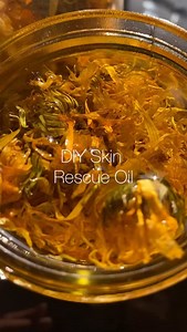 ✨ DIY Skin Repair Oil Did you know calendula — the healing flower — has been used for centuries to calm irritation, support healing, and protect sensitive skin? 🌼 This DIY oil is simple and powerful: just dried calendula petals infused in a gentle carrier oil like jojoba or olive. It creates a soothing blend you can use on dry patches, chapped hands, or anywhere your skin needs extra care. COMMENT “Calendula” for full recipe Shop the French calendula I just brought back on my site — unlike most