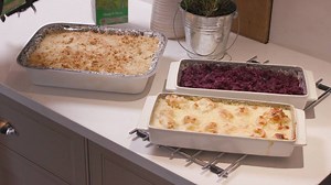 The AGA 60 may be a small cooker but it’s brilliant at cooking family feasts. See the AGA 60 in action in the below video and don’t forget to join us in-store on Saturday, 14th April, where we will be celebrating this much-loved cooker. http://www.agaliving.com/news-offers/news/aga-60-event | AGA & AGA Cookshop