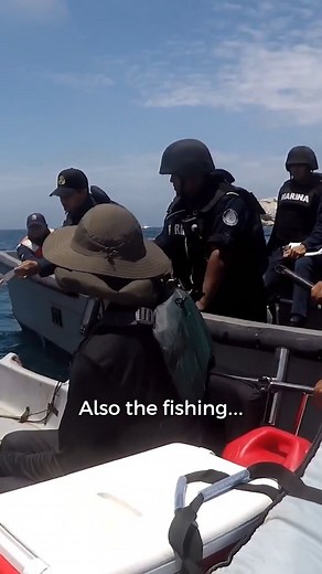 Stopped by the Mexican Police while Fishing! 🇲🇽 #fishing #police #catch | Fisherman's Life